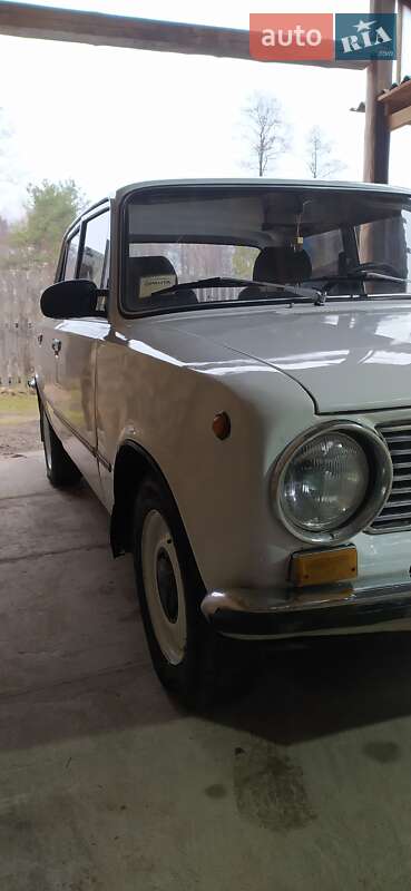 Седан ВАЗ / Lada 2101 1978 в Олевську