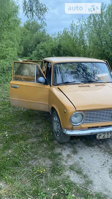 Седан ВАЗ / Lada 2101 1983 в Підволочиську