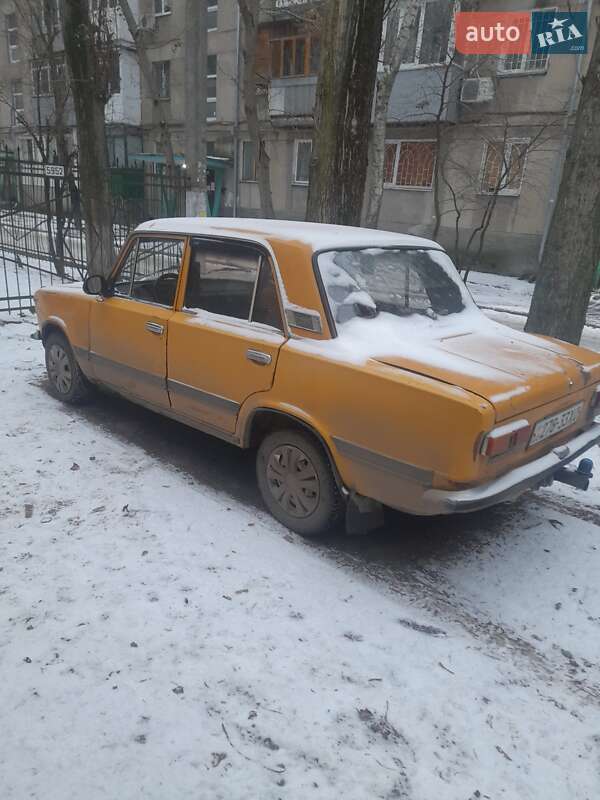 Седан ВАЗ / Lada 2101 1982 в Миколаєві фото 3 Седан ВАЗ / Lada 2101 1982 в Миколаєві