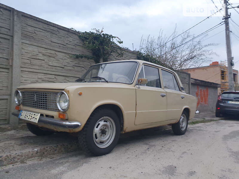 Седан ВАЗ / Lada 2101 1980 в Киеве