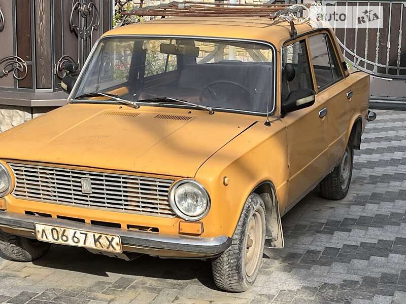 Седан ВАЗ / Lada 2101 1977 в Чернівцях