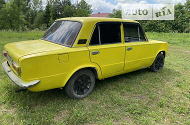 Седан ВАЗ / Lada 2101 1983 в Городке