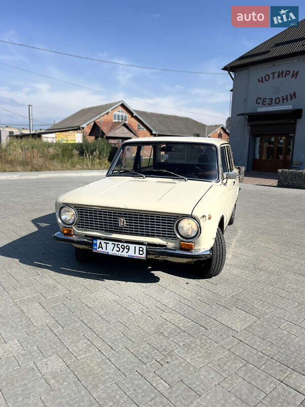 Седан ВАЗ / Lada 2101 1982 в Калуше