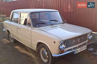 Седан ВАЗ / Lada 2101 1986 в Ровно