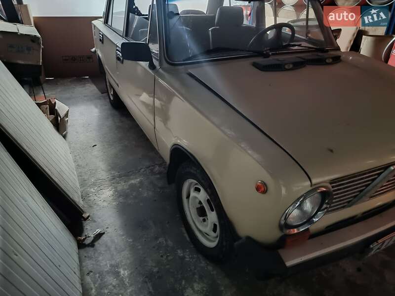 Седан ВАЗ / Lada 2101 1985 в Хотове