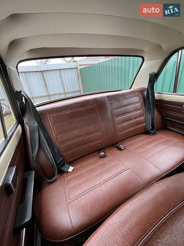 Седан ВАЗ / Lada 2101 1981 в Киеве