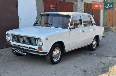 Седан ВАЗ 2101 1977 в Миколаєві