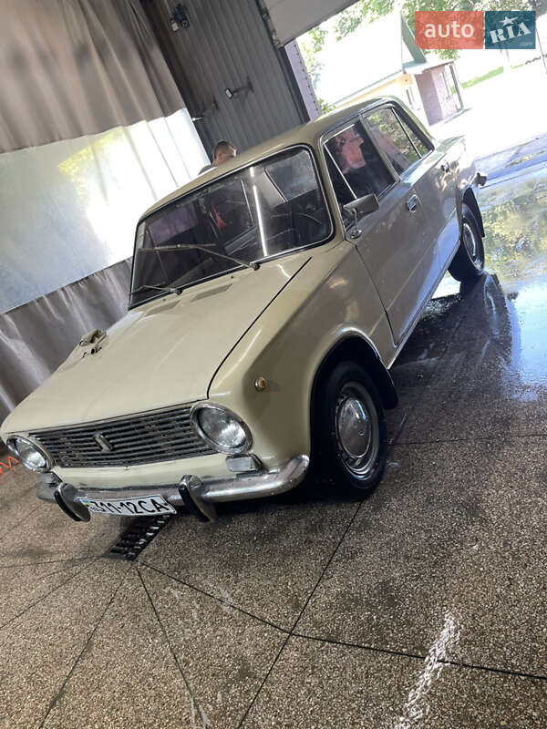 Седан ВАЗ / Lada 2101 1983 в Конотопе