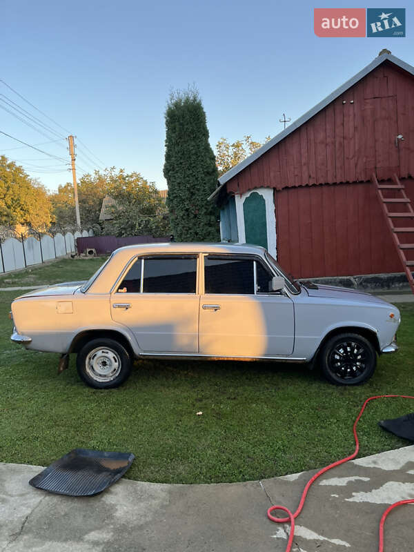 Седан ВАЗ / Lada 2101 1972 в Черновцах
