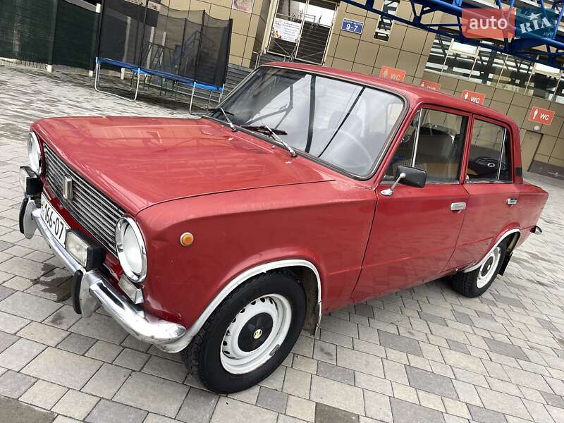 Седан ВАЗ / Lada 2101 1973 в Харкові фото 4 Седан ВАЗ / Lada 2101 1973 в Харкові