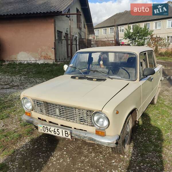 Седан ВАЗ / Lada 2101 1986 в Ивано-Франковске фото 9 Седан ВАЗ / Lada 2101 1986 в Ивано-Франковске