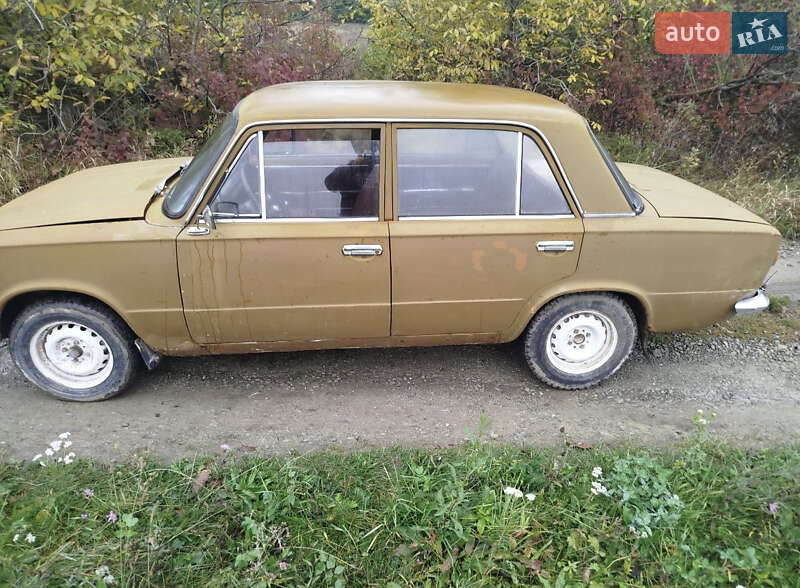 Седан ВАЗ / Lada 2101 1978 в Каменец-Подольском фото 3 Седан ВАЗ / Lada 2101 1978 в Каменец-Подольском