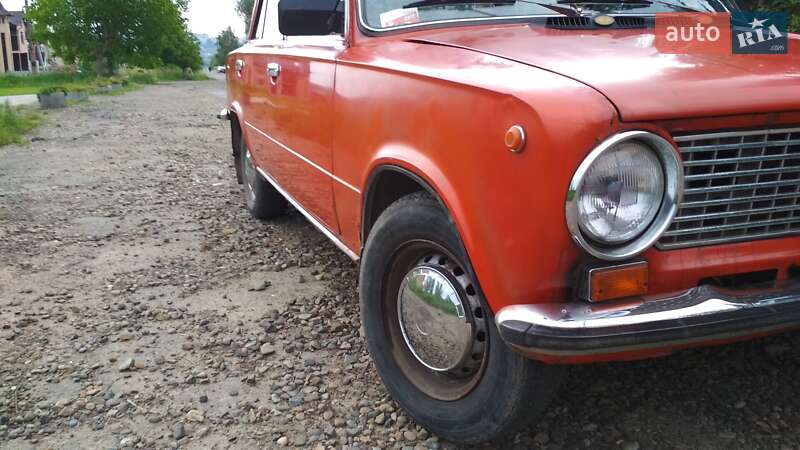 Седан ВАЗ / Lada 2101 1981 в Чернівцях фото 9 Седан ВАЗ / Lada 2101 1981 в Чернівцях