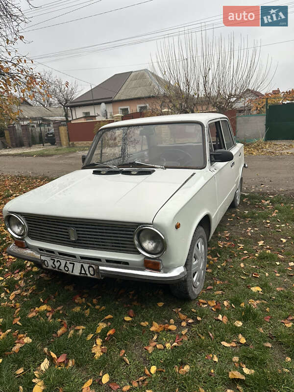 Седан ВАЗ / Lada 2101 1981 в Новомосковске фото 7 Седан ВАЗ / Lada 2101 1981 в Новомосковске
