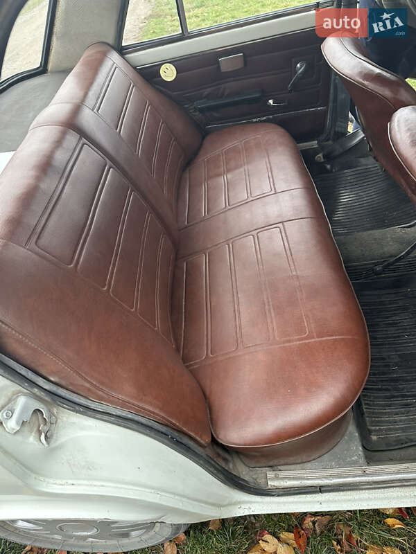 Седан ВАЗ / Lada 2101 1981 в Новомосковске фото 22 Седан ВАЗ / Lada 2101 1981 в Новомосковске