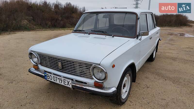 Седан ВАЗ / Lada 2101 1985 в Кременце фото 2 Седан ВАЗ / Lada 2101 1985 в Кременце