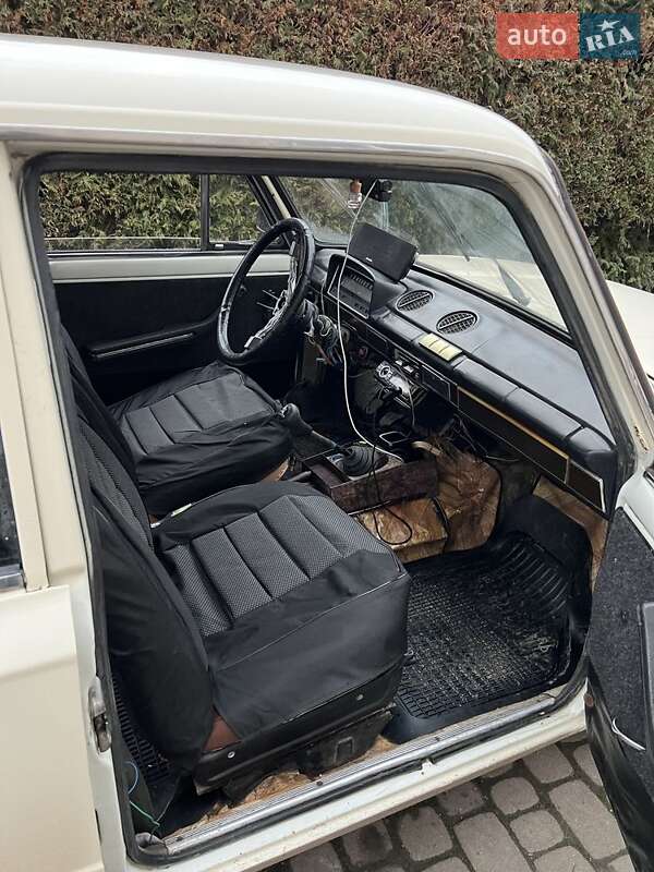Седан ВАЗ / Lada 2101 1985 в Ровно