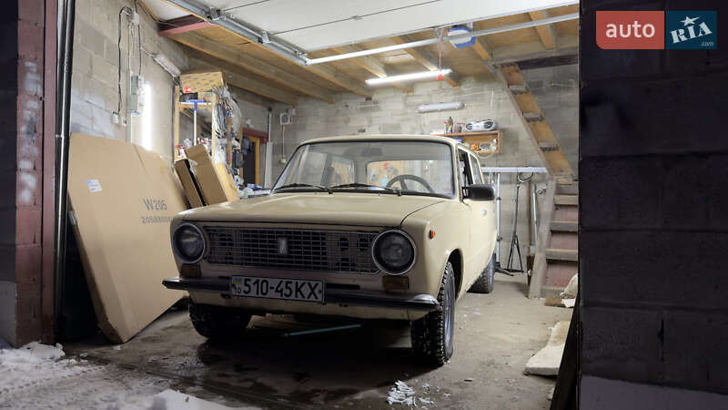 Седан ВАЗ / Lada 2101 1985 в Киеве