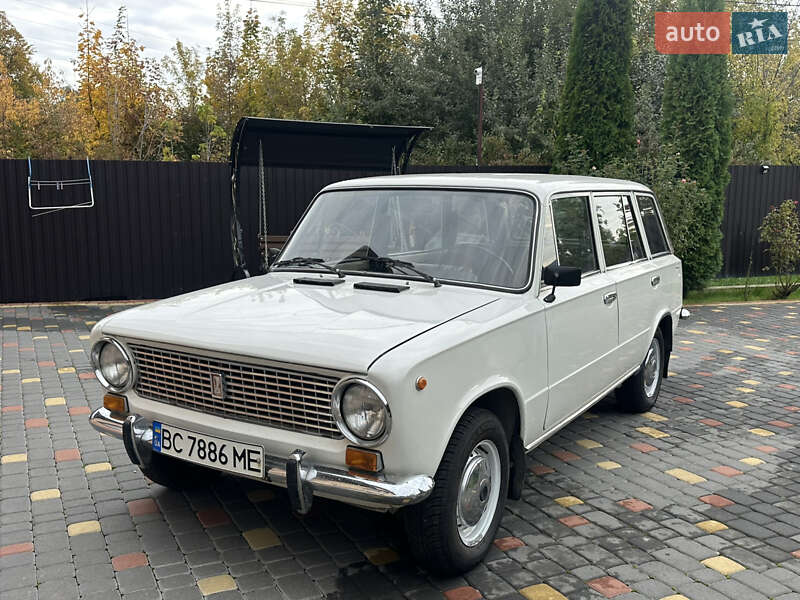 Универсал ВАЗ / Lada 2102 1984 в Львове фото 3 Универсал ВАЗ / Lada 2102 1984 в Львове