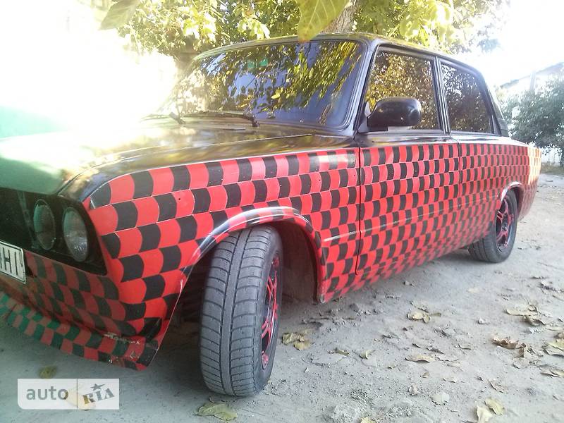Седан ВАЗ / Lada 2103 2013 в Херсоне