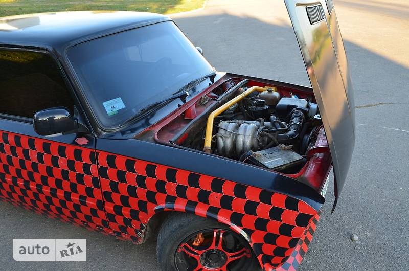 Седан ВАЗ / Lada 2103 2013 в Херсоне