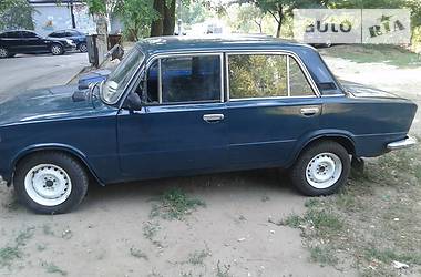 Седан ВАЗ / Lada 2103 1981 в Дніпрі