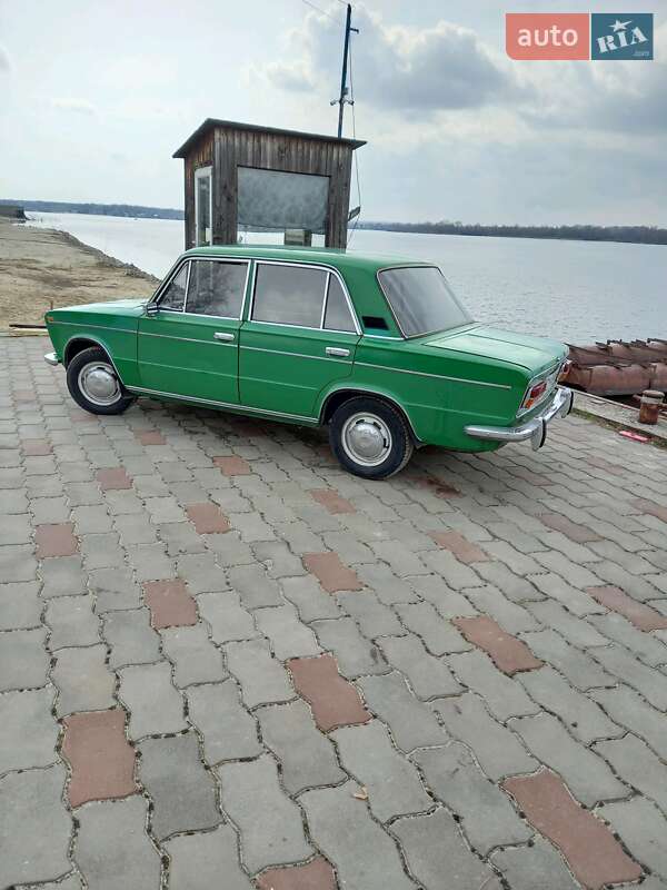 Седан ВАЗ / Lada 2103 1976 в Запорожье
