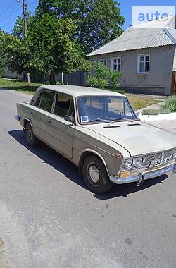 Седан ВАЗ / Lada 2103 1974 в Купянске