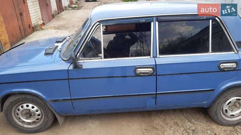 Седан ВАЗ / Lada 2103 1983 в Белой Церкви