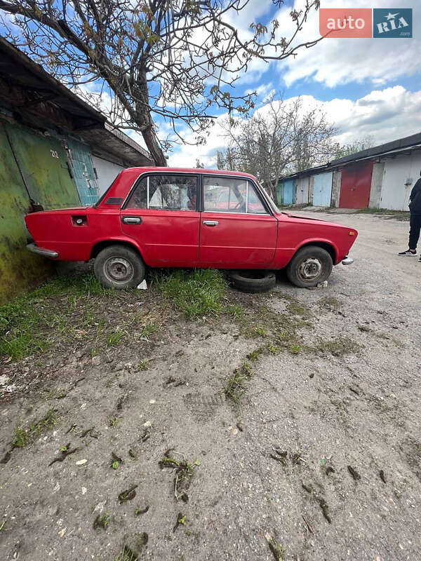 Седан ВАЗ / Lada 2103 1978 в Днепре фото 3 Седан ВАЗ / Lada 2103 1978 в Днепре