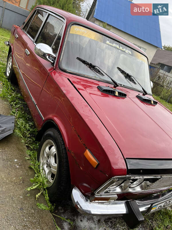 Седан ВАЗ / Lada 2103 1980 в Хусте