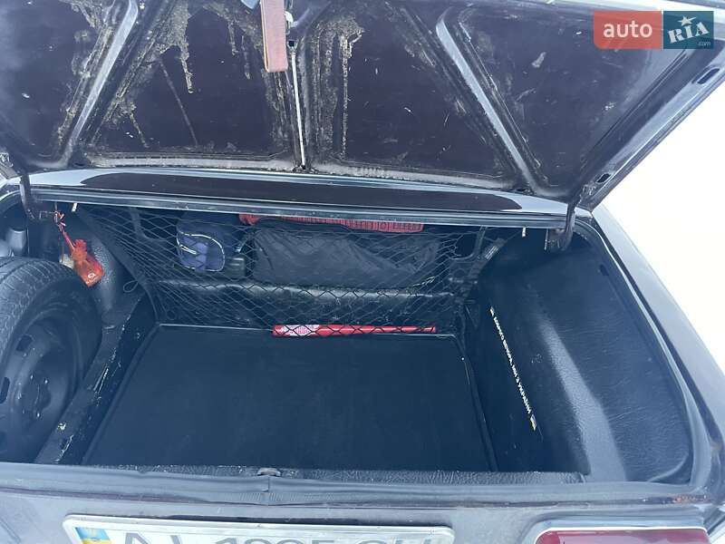 Седан ВАЗ / Lada 2103 1975 в Борисполе