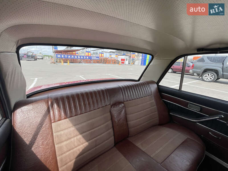 Седан ВАЗ / Lada 2103 1974 в Киеве