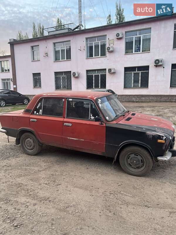 Седан ВАЗ / Lada 2103 1981 в Кривом Роге