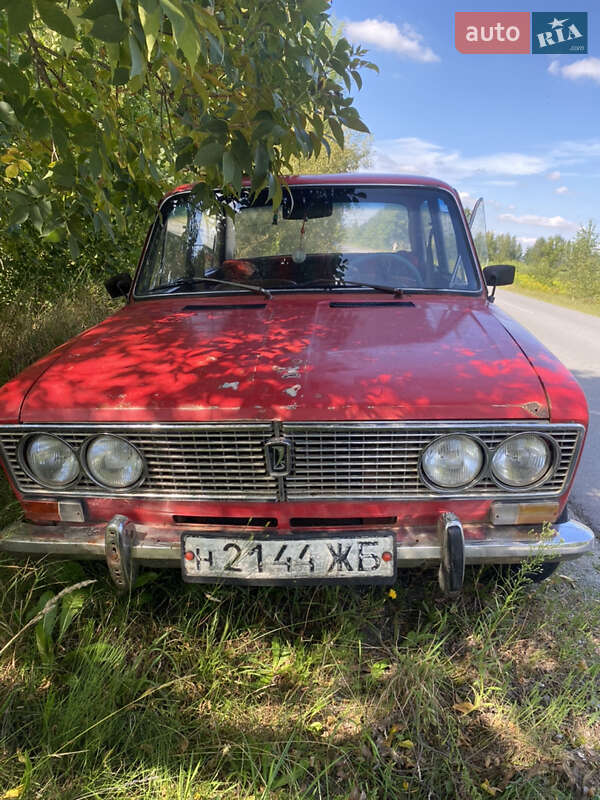 Седан ВАЗ / Lada 2103 1983 в Житомире