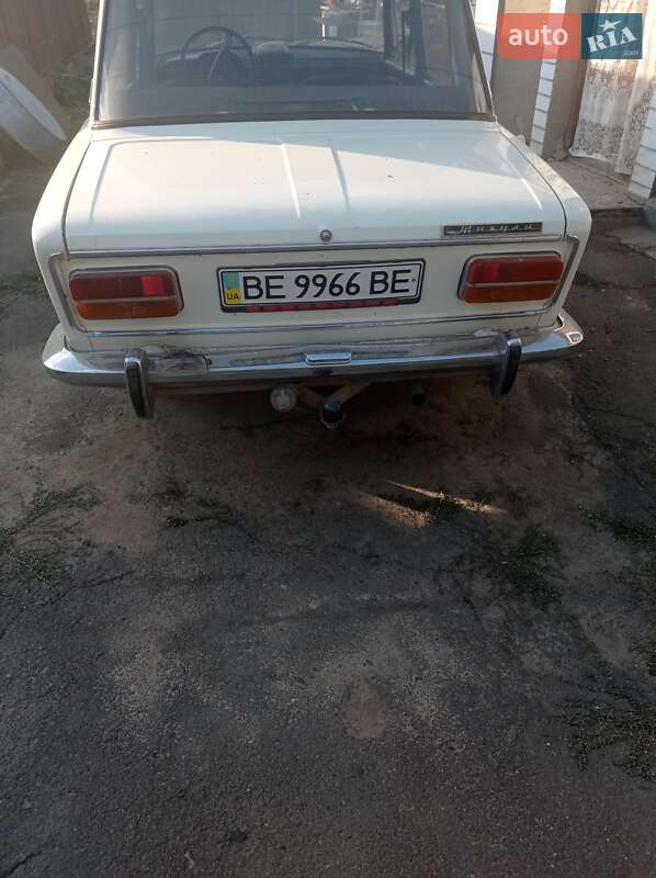 Седан ВАЗ / Lada 2103 1975 в Березнеговатом