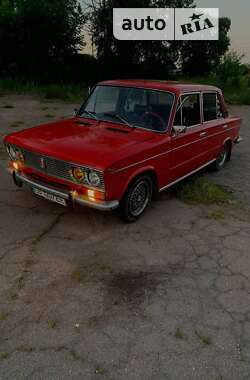 Седан ВАЗ / Lada 2103 1980 в Городне