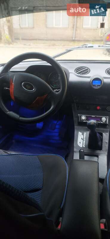 Седан ВАЗ / Lada 2103 1983 в Запорожье