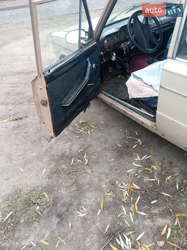 Седан ВАЗ / Lada 2103 1981 в Шполі