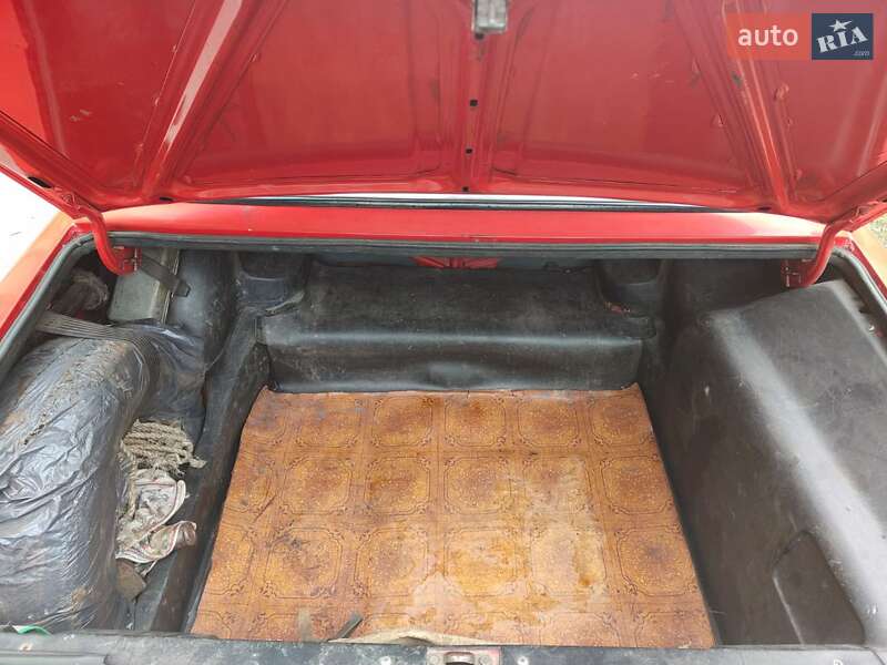 Седан ВАЗ / Lada 2103 1980 в Кам'янському