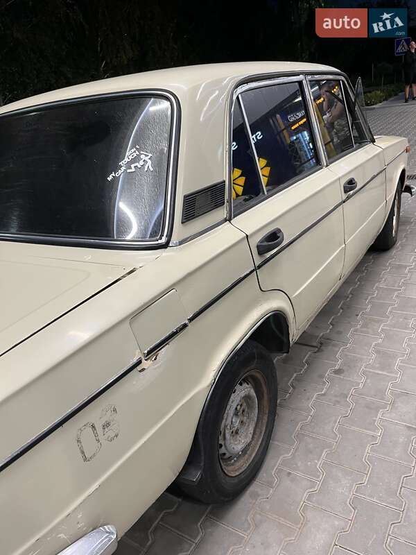 Седан ВАЗ / Lada 2103 1980 в Миргороде