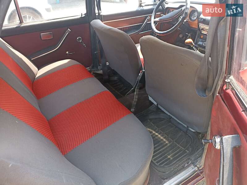 Седан ВАЗ / Lada 2103 1974 в Кривом Роге
