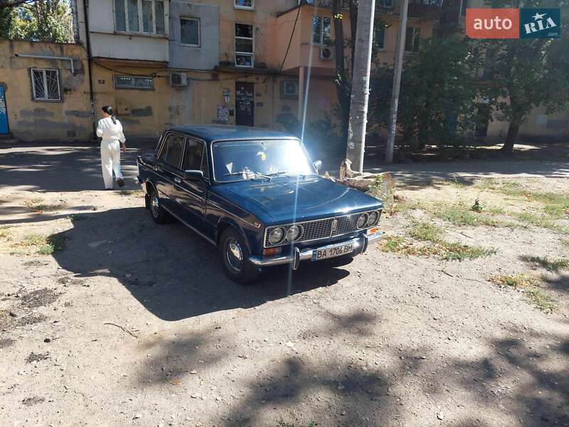 Седан ВАЗ 2103 1983 в 