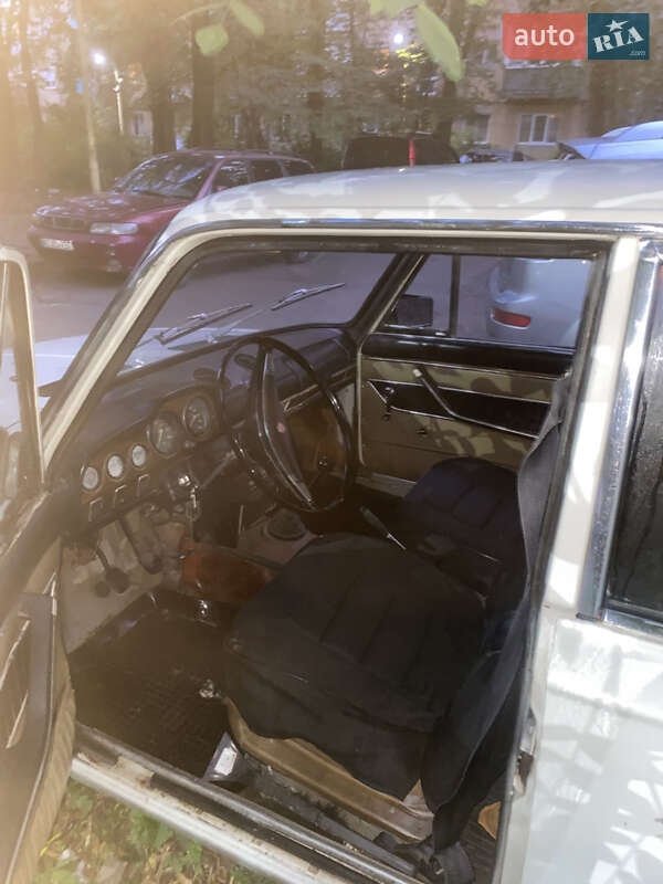 Седан ВАЗ / Lada 2103 1975 в Ужгороде