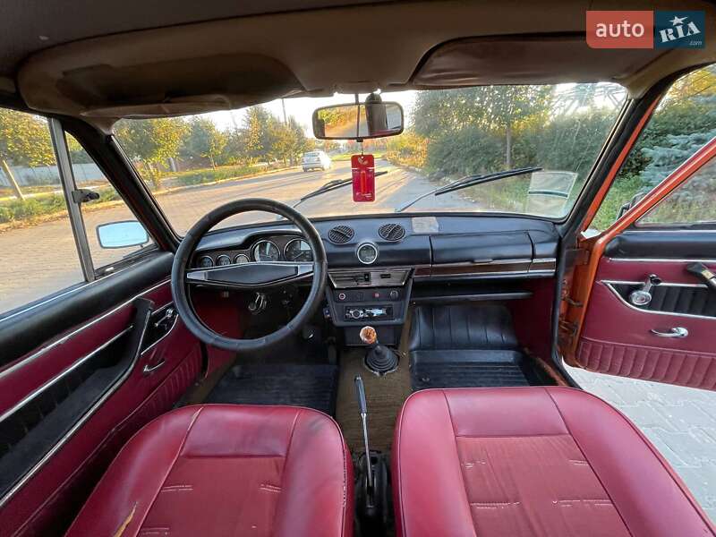 Седан ВАЗ / Lada 2103 1974 в Киеве