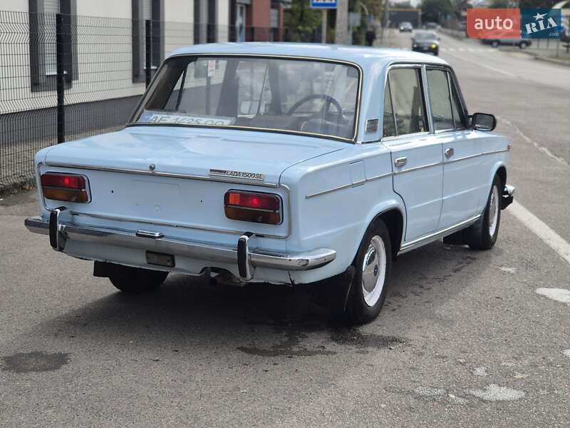 Седан ВАЗ / Lada 2103 1974 в Дніпрі