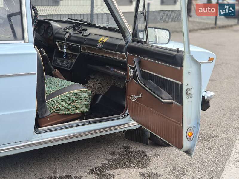 Седан ВАЗ / Lada 2103 1974 в Днепре