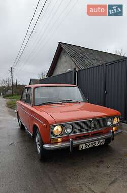 Седан ВАЗ 2103 1984 в Ярмолинцах