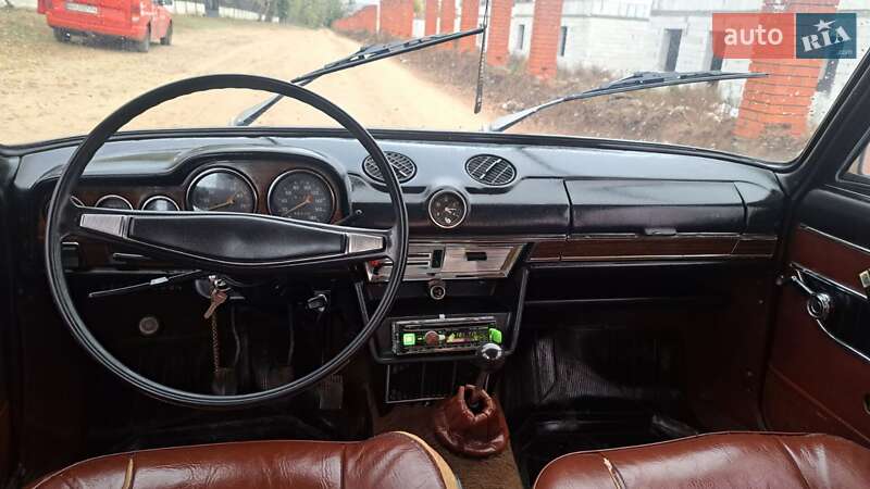 Седан ВАЗ / Lada 2103 1976 в Белгороде-Днестровском фото 2 Седан ВАЗ / Lada 2103 1976 в Белгороде-Днестровском