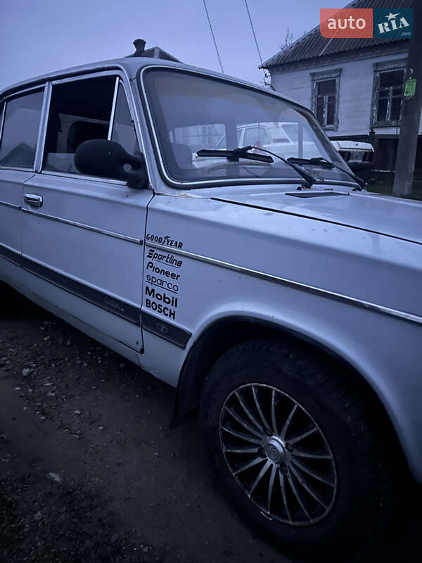 Седан ВАЗ / Lada 2103 1975 в Днепре